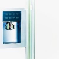 whirlpool refrigerator ice and water dispenser