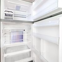 freezer cold fridge warm 2022