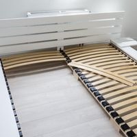 wooden bed from squeaking