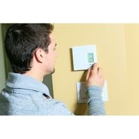 selecting a thermostat mode